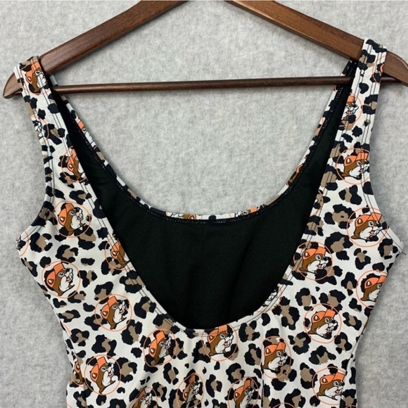 Buc-ee's All Over Leopard Print One Piece Swimsuit Women's XS Logo Graphic EUC - Picture 4 of 11